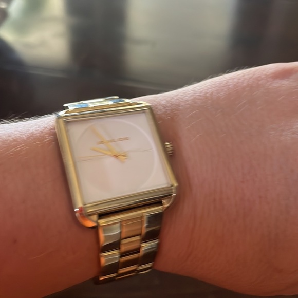 Michael Kors watch - Picture 8 of 12